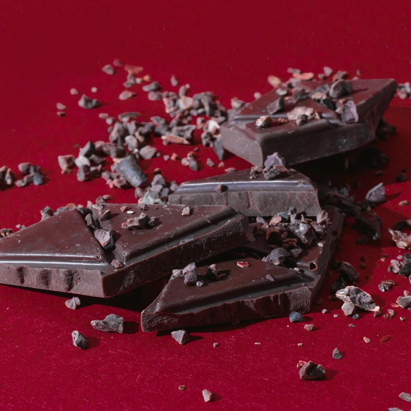60% Organic Dark Chocolate & Raw Cocoa Nibs