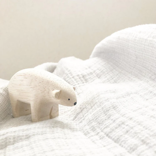 Pole Pole _ Wooden Polar Bear